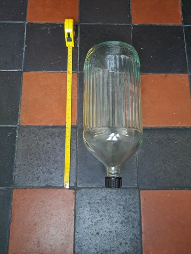 Antique clear glass - antique, ribbed