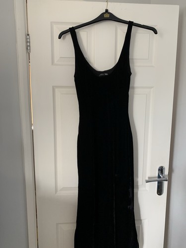 Zara black velvet dress - zara, small