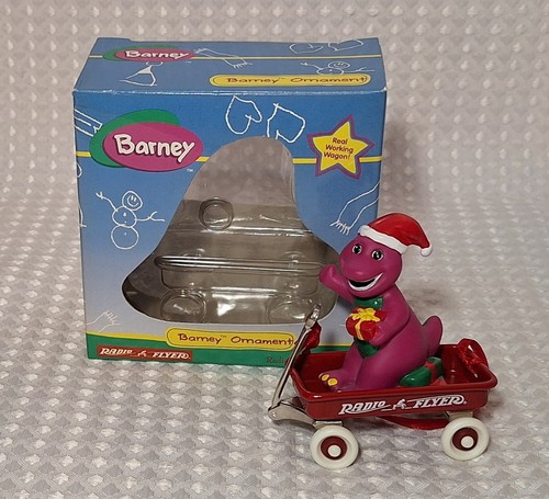 Vintage 1998 barney radio - vintage,