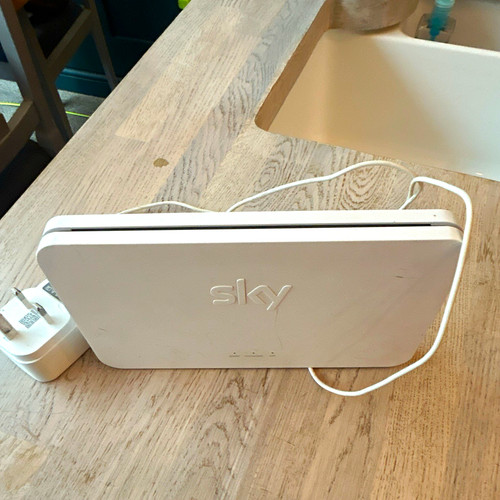 Sky broadband hub router - sky,