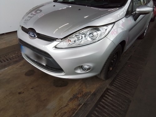 Front bumper silver ford - bumper,