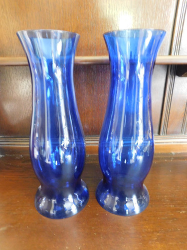 Deep blue glass oil - blue,