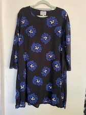 Masai Clothing dress Medium Floral Blue & Black Tunic Top Abstract Print
