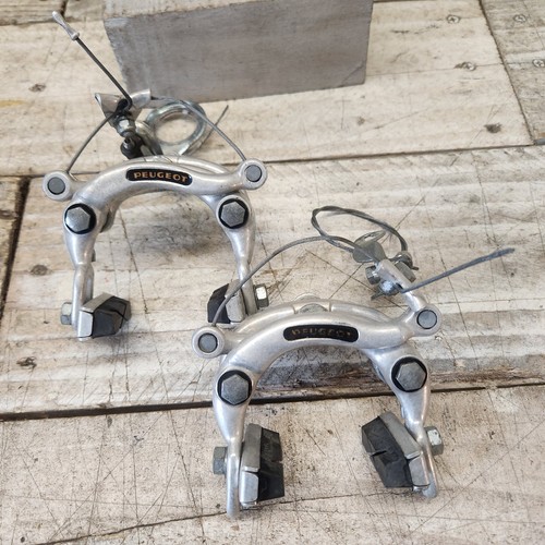 1981 peugeot brake caliper - peugeot, set