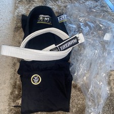 Tatami Kids BJJ GI SIZE M1 Black SUPERB Condition Never worn XMAS GIFT bundle