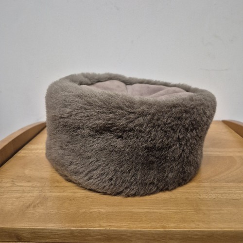 Vintage nurseys sheepskin - vintage,