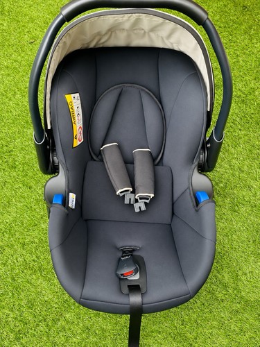 Baby travel seat - black, hauck