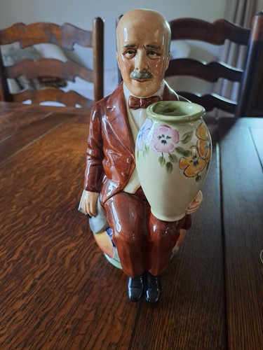 William moorcroft toby jug - toby,