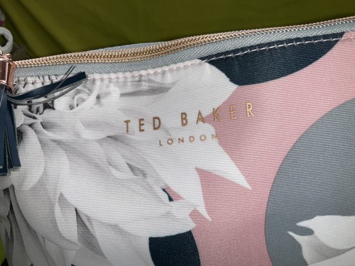 Navy white pink - pink, floral