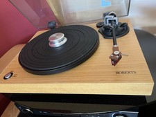 Roberts Turntable with Ortofon