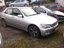 LEXUS IS200SE 2001  WHEEL STUD