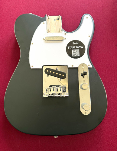Fender squire debut - squire, body