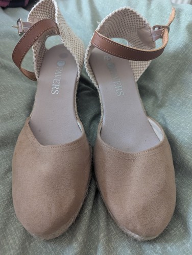 Bnwot women pavers - bnwot, women’s