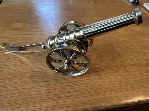 Vintage solid brass cannon - ,