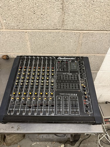 Studiomaster power house - power, 300