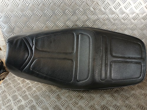 Suzuki gsx 1400 2005 - gsx, seats
