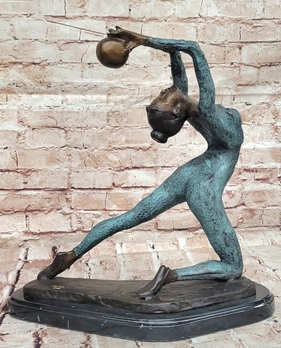 Signed bronze statue - 15", nude