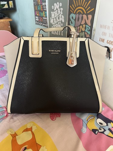 River island london - river,