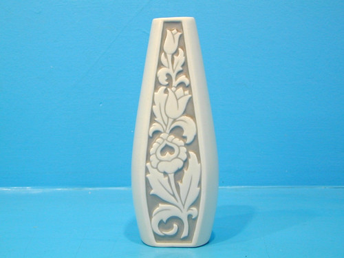 Floral grey white specimen - floral,