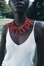 BNWT: STATEMENT CORAL-EFFECT CHUNKY COLLAR NECKLACE from ZARA: RED