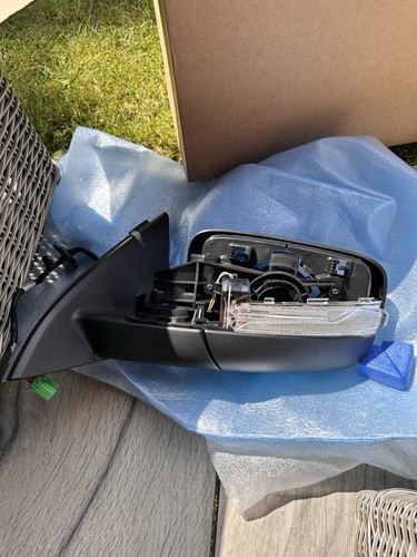 Volvo mirror passenger - mirror, ,passenger