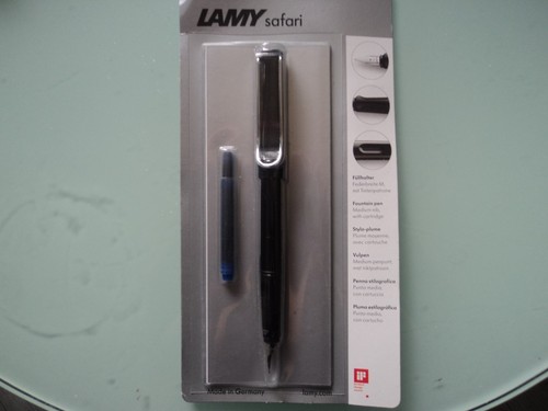 Lamy safari fountain pen - safari,