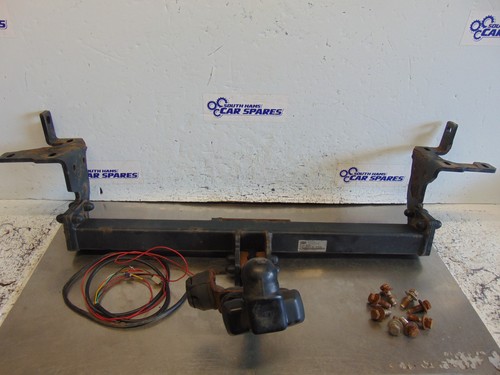 Suzuki vitara tow bar - vitara, door