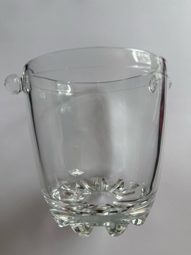Clear glass ice bucket - ice, wine