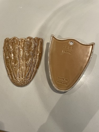 Vintage sylvac pair wall - -,