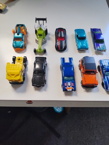 Hot wheels great - 10,