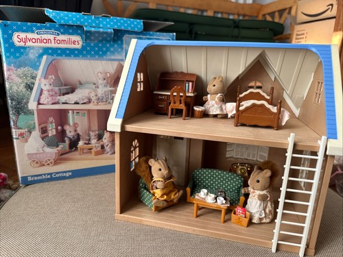 Sylvanian families applewood - sylvanian,