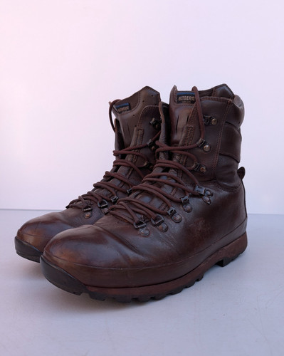 Altberg defender boots - mens, uk