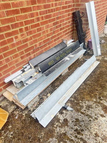 Cavity lintels steel - cavity, x