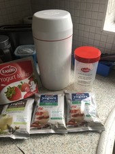 Easiyo Yoghurt Maker & Sachets