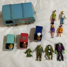 Scooby Doo Mystery Machine Toy Van And Mixed Figures