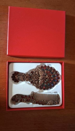 Vintage brush comb and - vintage,