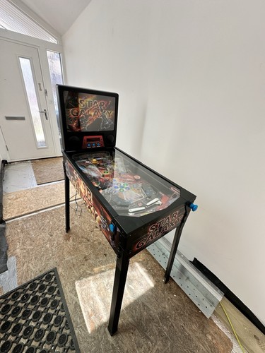 Star galaxy pinball machine - star,