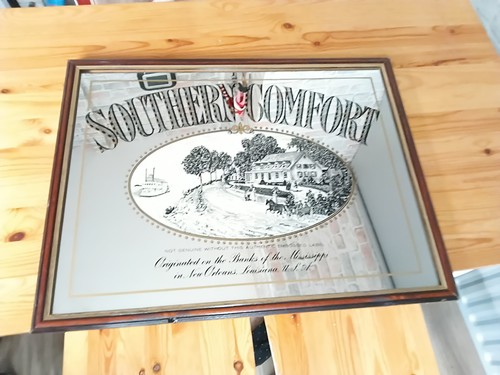 Large southern comfort pub - southern,