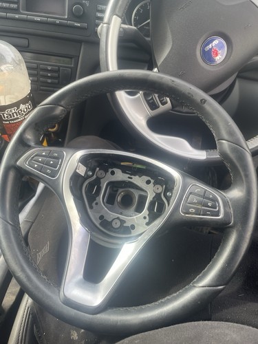 Mercedes benz 2016 - mercedes, steering