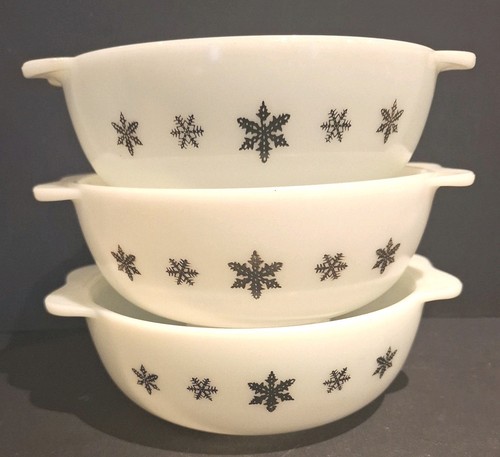 Vintage pyrex gaiety snowflake - vintage,