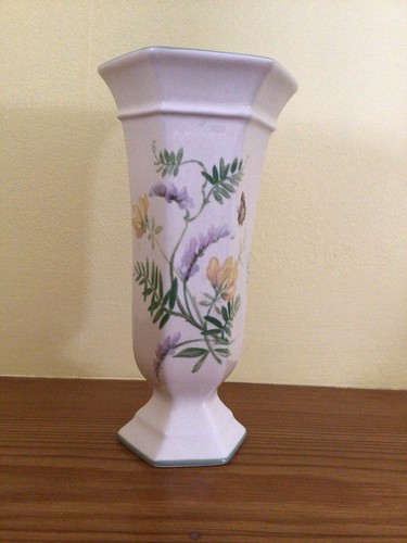 Royal winton hexagonal vase - royal,