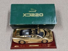 Gwilo 1/18 Jaguar XJ220 Gold