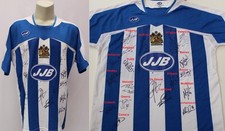 Wigan Athletic Home Shirt Signed by 2006-07 Squad inc. Baines, Valencia & Boyce