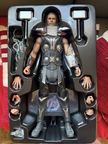 Hot toys marvel mcu thor - marvel,