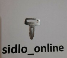 2 X Kubota K008-3 / U10-3 Micro Digger Key SENT TRACKED 48