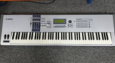 Yamaha Motif ES8