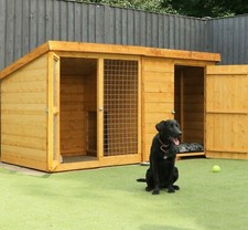 DOG KENNEL RUN WOODEN OUTSIDE
