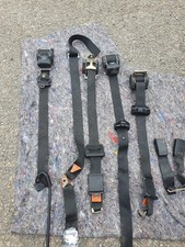 bmw e30 facelift seatbelt set