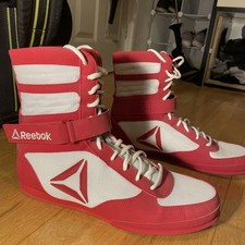 Reebok Boxing Boots. Uk size 10.5 men’s. Lightly worn, excellent condition.