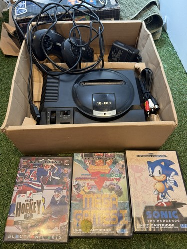 Sega mega drive console - mega,